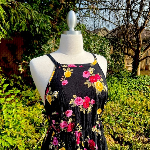 TORRID Floral🌺 Black Dress with Pink and Yellow Accents - Picture 5 of 6